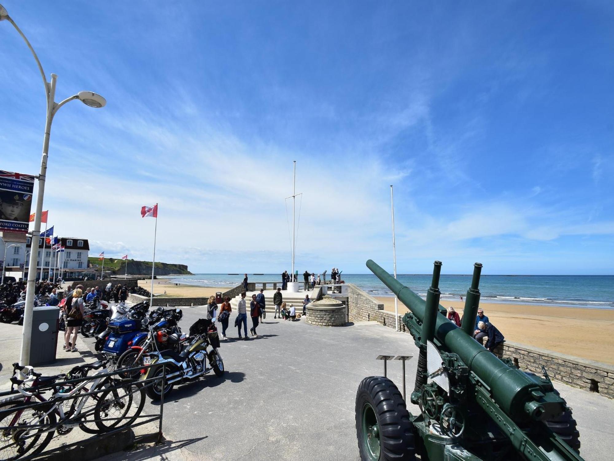Comfortable Facing The Museum Apartment Arromanches-les-Bains